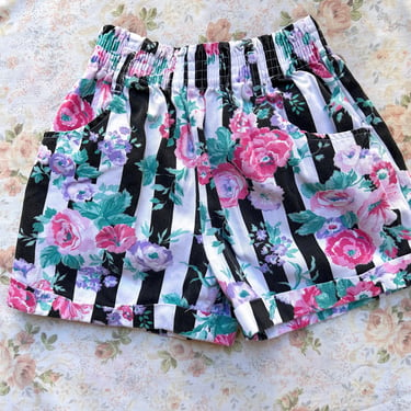 Girl's Size 8/10 Vintage Pinstripe Floral Shorts 