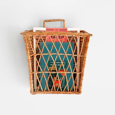 Woven Wicker Rattan Rectangular Wall Hanging Basket Magazine Rack Organizer 