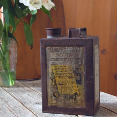 Vintage Dr Hess Dip can / old tin can / farm animal disinfectant / vintage advertising / tin advertisement / rustic farmhouse decor 