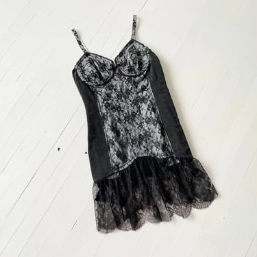 1950s Black Lace Bustier with Ruffled Hem 