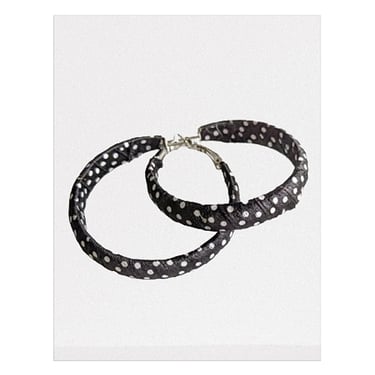 vintage 00's satin hoop earrings (Size: OS)