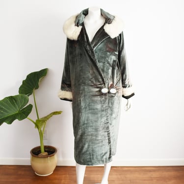 1920s Green Velvet Coat - M/L 