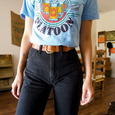 Vintage Sun Sportwear Inc Saloon Platoon Beer Graphic Single Stitch T-shirt 