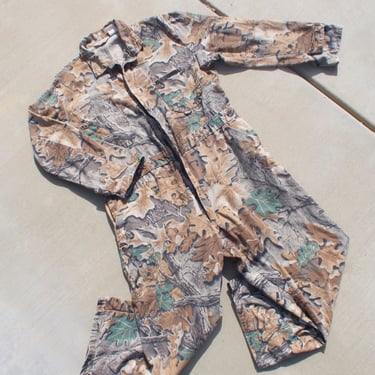 Vintage Walls Camouflage Long Sleeve Coveralls 