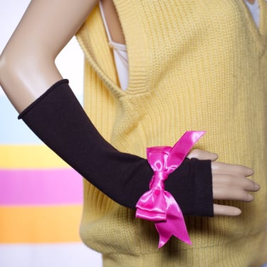 Brown Arm Warmers with a Pink Bow / Fingerless Gloves 