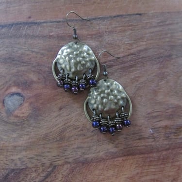 Chandelier earrings, hammered bronze and purple hematite stone 