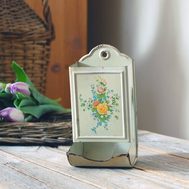 Vintage painted tin match holder / vintage floral matchstick holder / metal hanging wall mount match safe holder  / cottage farmhouse decor 