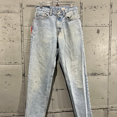 Size 30x32 90s Levi’s 550 light wash Denim Jeans Relaxed Fit Tapered Leg 