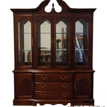 THOMASVILLE Winston Court II Impressions Collection Solid Cherry Traditional Style 68