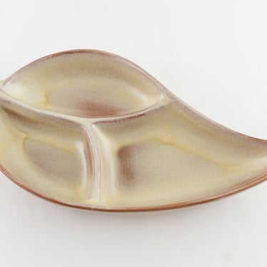 Frankoma Pottery #83 Divided Leaf Dish, Vintage Leaf Shaped Ceramic Tray with 3 Compartments 
