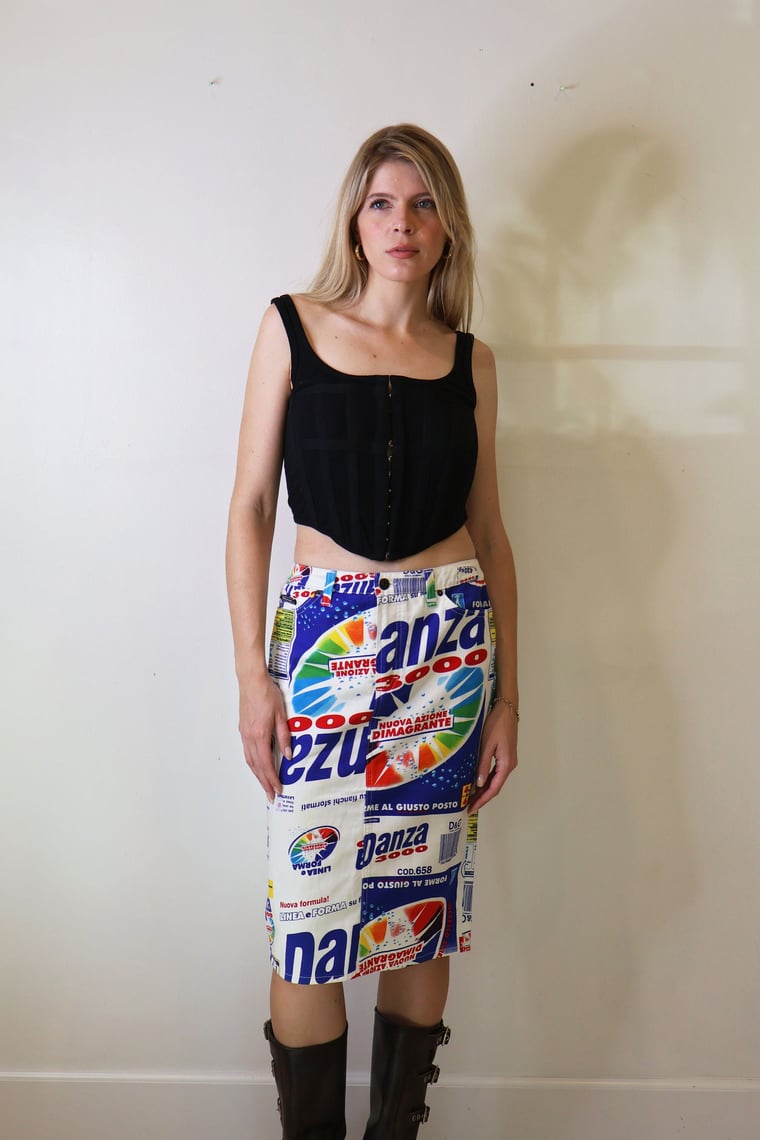 【送料&関税込】Dolce & Gabbana Logo Monogram Skirt Dolce & Gabbana logo-waistband Denim Miniskirt | Blue | FARFETCH