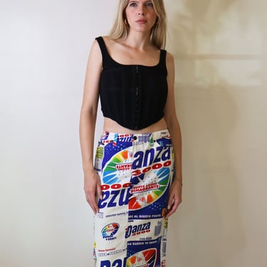 Vintage Dolce and Gabbana Danza 3000 Logo Print Label Skirt in Multicolor Stretch Denim D&G Y2K Monogram Newsprint 