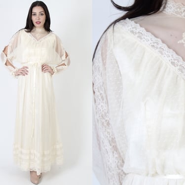 Romantic Cream Lace Wedding Dress, Floral Cut Out Sheer Sleeves, Classic Vintage 70s Long Bridal Maxi Gown 