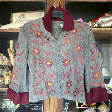 Vintage 1930s 1940s Grey Wool Knit Blouse Soutache Embroidery Florals Button Up