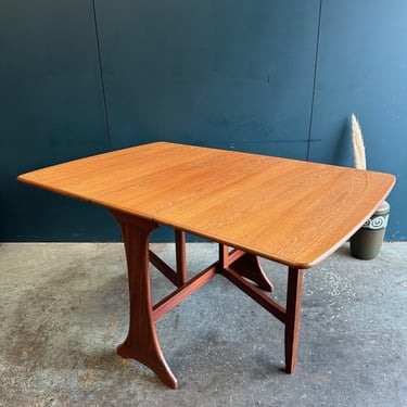 G Plan Mid-Century Teak Gate-leg Dining Table