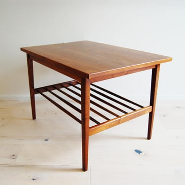 Mid Century Modern Walnut Side Table with Shelf 