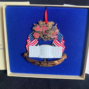 Retired White House Historical Association Ornament 1995 