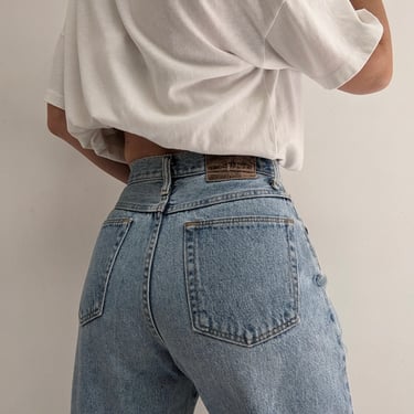 Classic 90s High-Rise Jeans