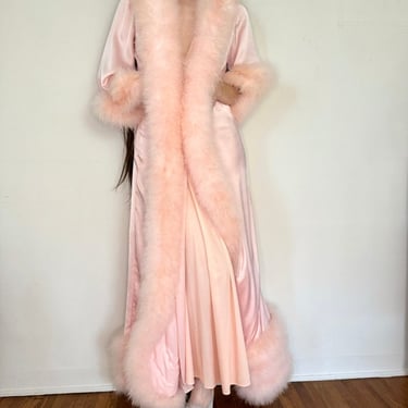 Vintage 60&amp;#39;s LUCIE ANN Pink Rare Maribou Robe Lingerie by VintageRosemond