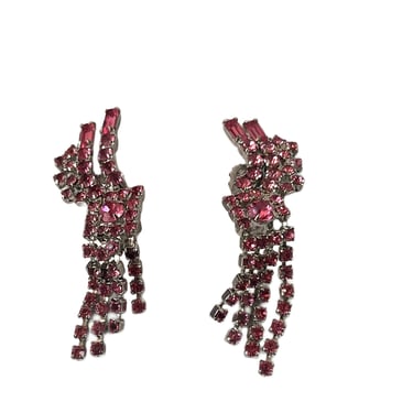 Vintage Rhinestone Dangle Earrings, Pink Rhinestone Earrings, Pink and Silver Earrings, Rhinestone Jewelry, 60's Clip On Earrings, Elegant 