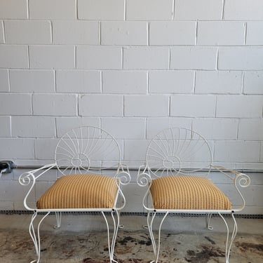 Pair of Vintage Nautilus Shell Patio Arm Chairs