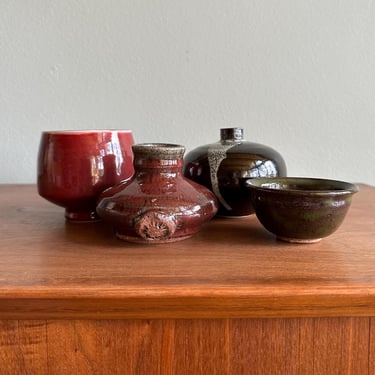 Vintage pottery instant collection of 4 colorful, glossy glaze pieces / handmade cup, bowl, vases in red, black and green 