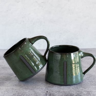 Handmade Ceramic Mug | Dark Green Glaze on Black Clay | Modern Pottery | Earth Tone | Earthy | Minimalist | Desert Style | Boho Decor | Gift 