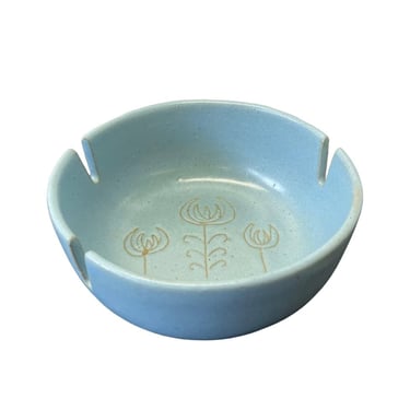 Light Blue Ceramic Catchall Ashtray by Gordon and Jane Martz for Marshall Studios 