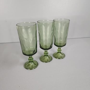 Set of 3 Green Goblet Style Drinking Glasses 