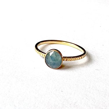 Pale Blue Rosecut Sapphire Stacking Bezel Ring in 14k Goldfill 