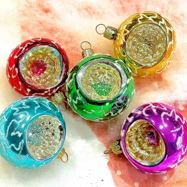 VINTAGE: 5pcs - Hand Blown Indent Glass Ornaments - Glittered Ornaments - Christmas - SKU 00040030 