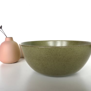 Early Heath Ceramics 8" Serving Bowl In Speckled Green, Modernist Sage Bowl By Edith Heath, Saulsalito California Pottery 