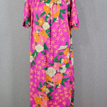 1960s 1970s Pink Tropical Muumuu - Hawaiian Dress - Floral Kaftan, Summer Kaftan - Resort Wear, Lounge Wear - Maxi 