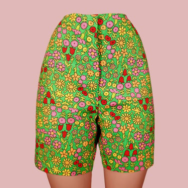 Vintage 1960s floral shorts BLUE BELL vibrant colorful psychedelic mod mid thigh mid rise cotton novelty rare size (33 x 6) 