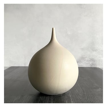 SHIPS NOW- Stoneware White Crater Textural Vase by Sara Paloma 
