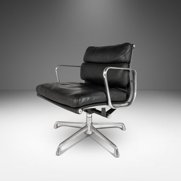 Swiveling Soft Pad Management Office Chair in Leather by Eames for Herman Miller, USA, c. 1995 
