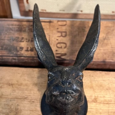 Free Shipping Within Continental US - Cast Iron Rabbit Head wall Mount 