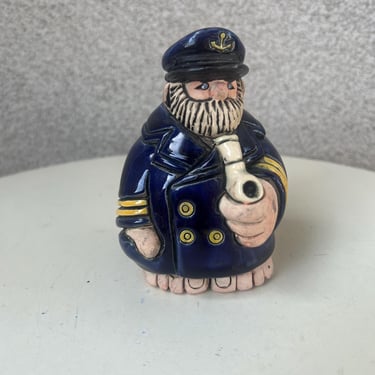 Vintage Launa Art Pottery nautical sea captain with pipe Figurine 3D Signed made in Uruguay . 