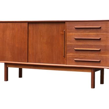 Free Shipping Within Continental US - Vintage Danish Mid Century Modern Credenza or Media Stand Anne Vodder Style 