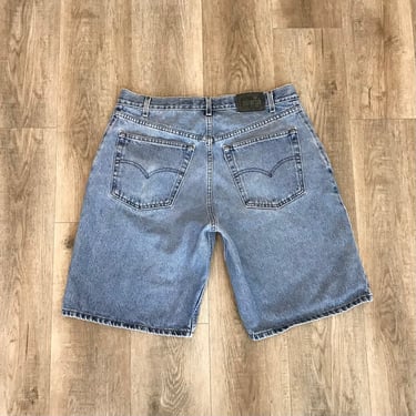 Levi's Silver Tab Loose Vintage Shorts / Size 34 