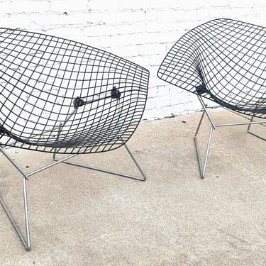 Mid Century Modern Bertoia Large Diamond Chairs 