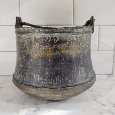 Antique Copper Cauldron Bucket Pail with Iron Handle Home Décor Patina 