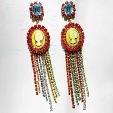 Cameo fringe earrings 