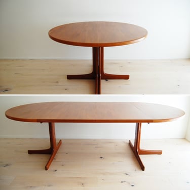 Scandinavian Modern Teak Extendable Dining Table Karl-Erik Ekselius for AB J. O. Carlsson Made in Sweden 