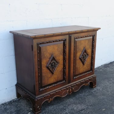 Paine Furniture Early 1900s Heavy Carved Server Buffet Bathroom Vanity 3950