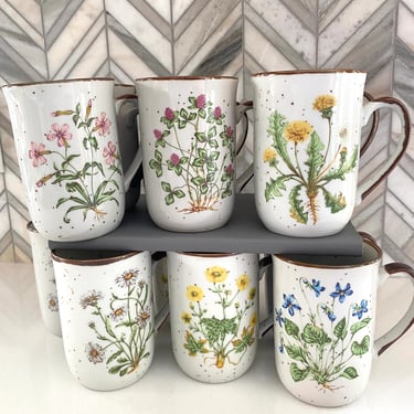 Vintage Speckled Wild Flower Mugs, Set of 2, Made in Japan, Buttercup, Violet, Daisy, Dandelion, Clover, 70s Retro Coffee Tea Cups, Mug Cup 