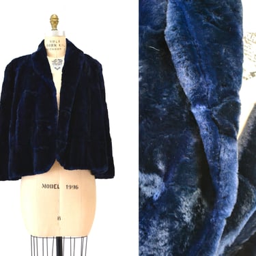 60s 70s Vintage Navy Blue Beaver Fur Cape Poncho  // Vintage Dark Navy Blue Fur Capelet Jacket Winter Wedding Fur Stole Navy Blue Fur Cape 