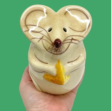 Vintage Parmasean Cheese Mouse Shaker Retro 1970s Mid Century Modern + NS Gustin Company + Ceramic + Mouse Holding Cheese + Kitchen Storage 