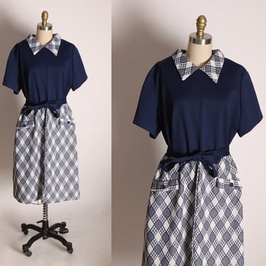 1960s Dark Blue and White Plaid Style Short Sleeve Pointed Collar Mod Dress -2XL 