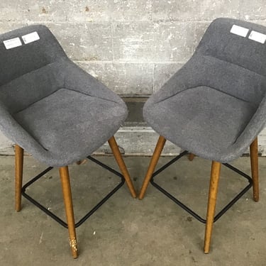 Timo Swiveling Stool Pair (Seattle)